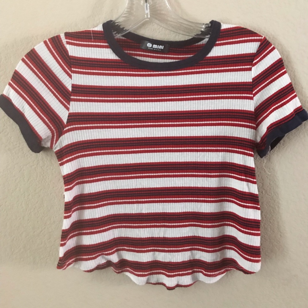 striped red & white crop top